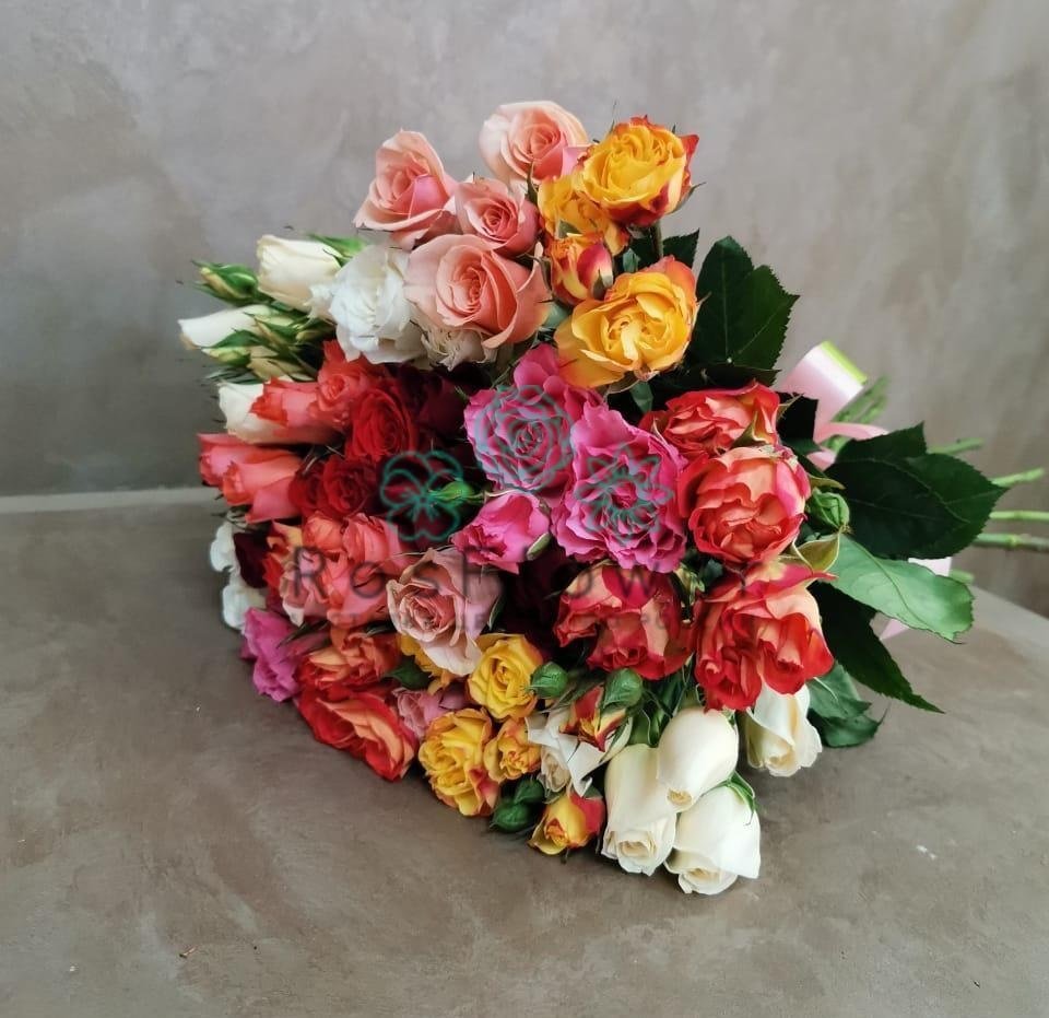 Букет цветов из: Розы в Тайге