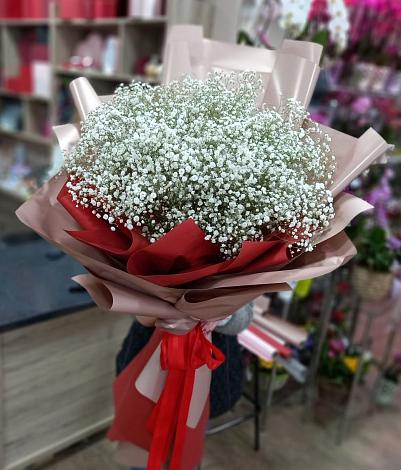 Букет цветов из: Гипсофила в Тайге
