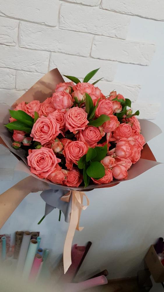 Букет цветов из: Розы в Тайге