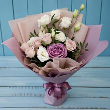 Букет цветов из:  Розы и Лизиантусы в Тайге