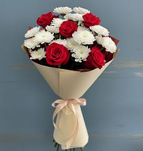 Букет цветов из:  Розы и Хризантемы в Тайге