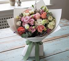 Букет цветов из:  Розы, Лизиантусы и Гвоздики #REPLACE_PRED# Тайге