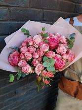Букет цветов из:  Розы в Тайге